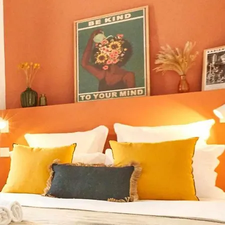 Chez Camille - Boutique Au Coeur De 3*