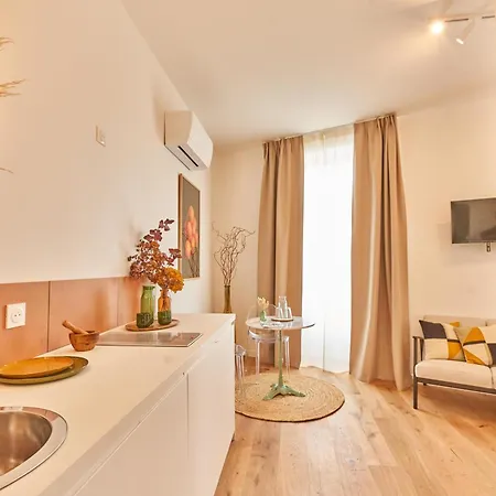 Ξενοδοχείο με διαμερίσματα Chez Camille - Boutique Au Coeur De