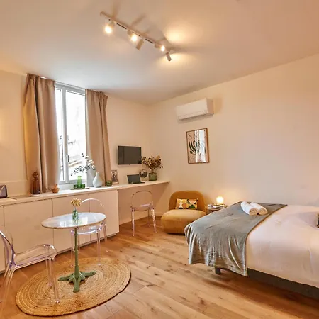 Chez Camille - Boutique Au Coeur De Lejlighedshotel Bordeaux