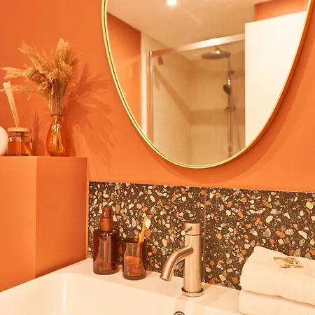 Chez Camille - Boutique Au Coeur De 3*
