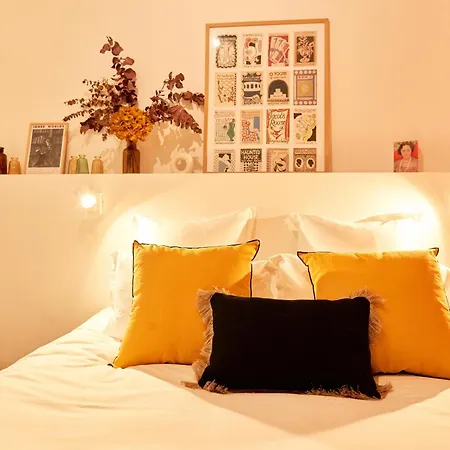 Chez Camille - Boutique Au Coeur De 3*