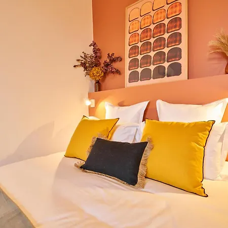 Chez Camille - Boutique Au Coeur De Lägenhetshotell *
