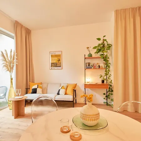 Lägenhetshotell Chez Camille - Boutique Au Coeur De Bordeaux